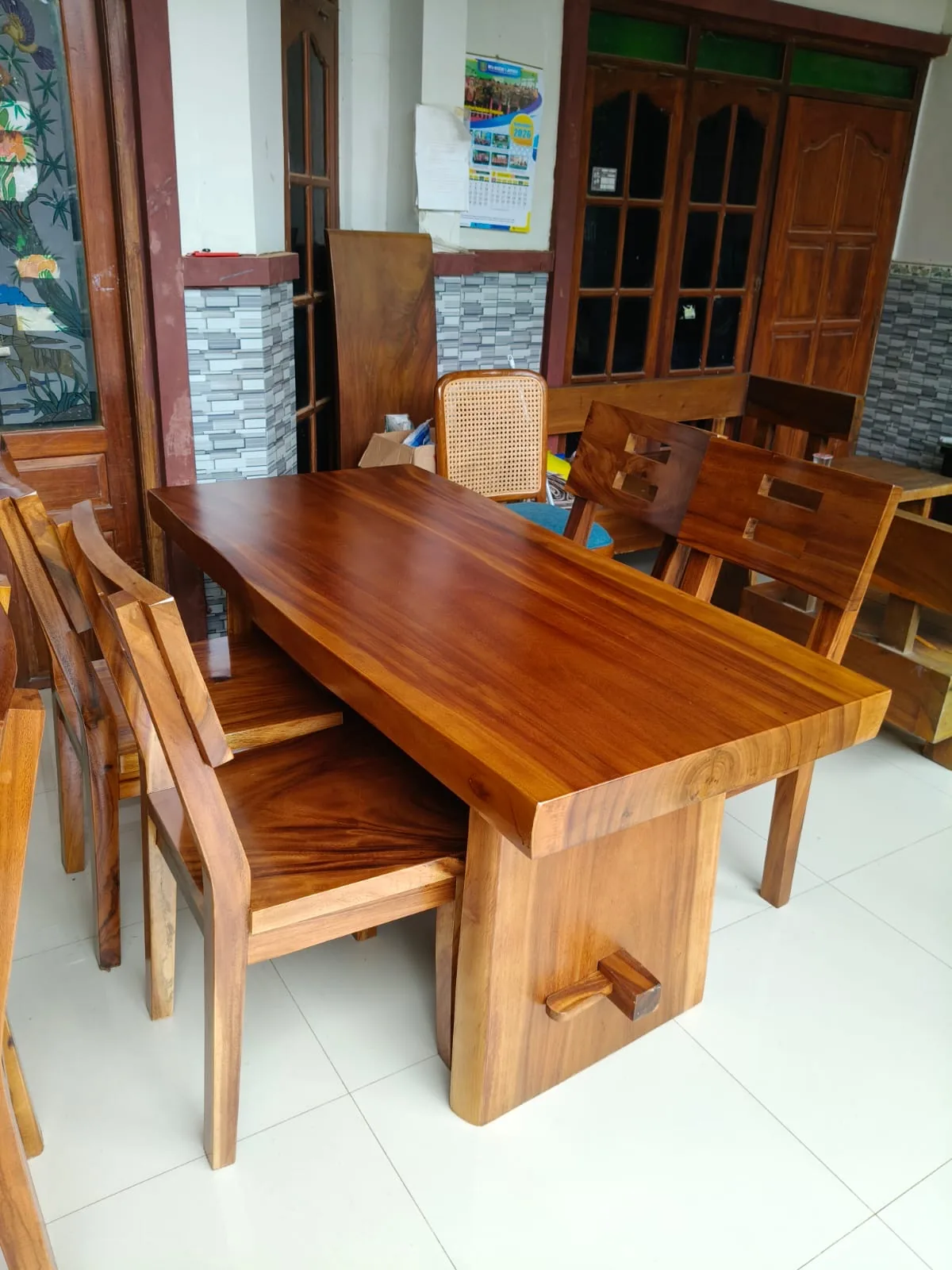 Set Meja Makan 150x70 Bahan Suar Wood